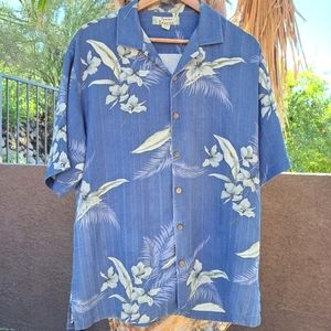 TOMMY BAHAMA 100 %SILK Hawaiian aloha button down short sleeve shirt M
